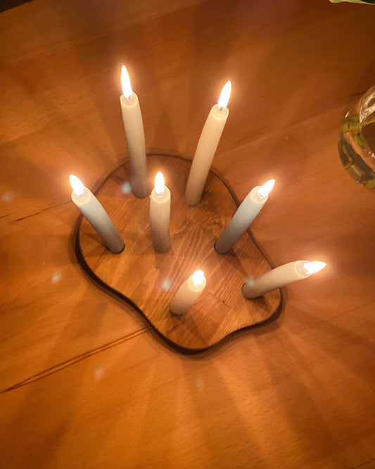 Asimetrik Ahşap Mumluk.